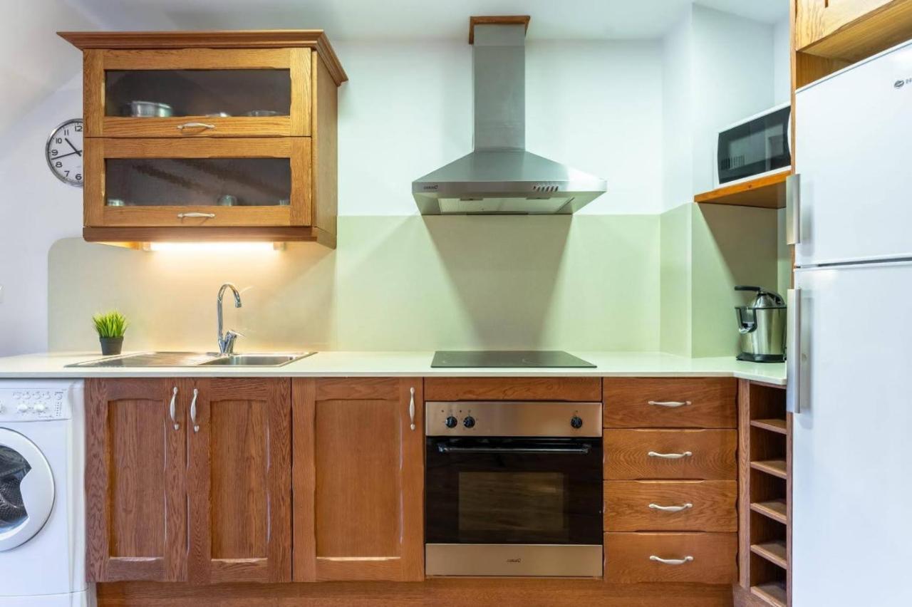 Apartamentsaloriaburg Farrera Buitenkant foto